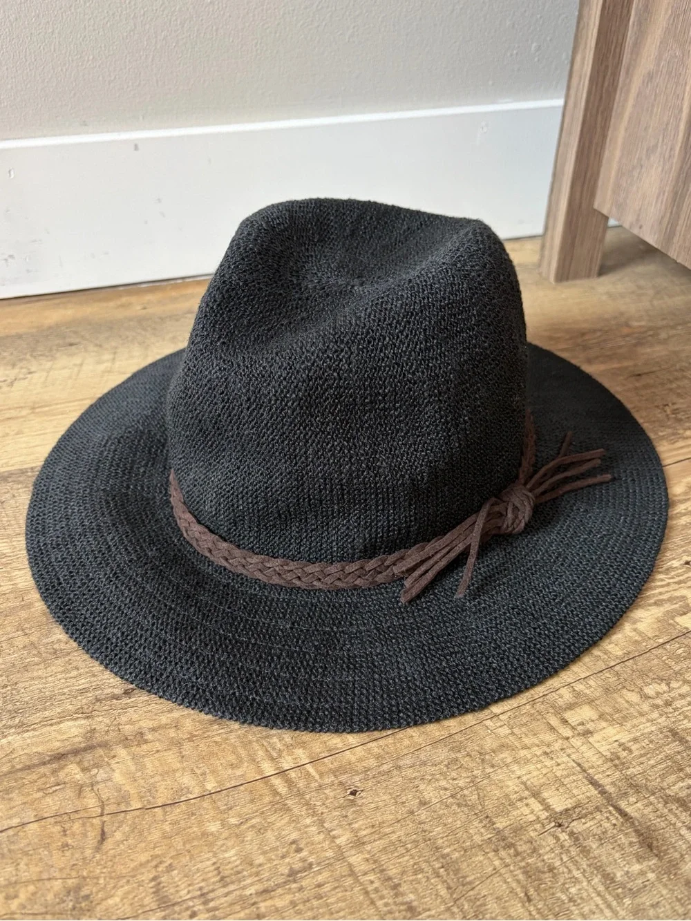 Scala Pronto Black Knit Safari Hat with Braided Band